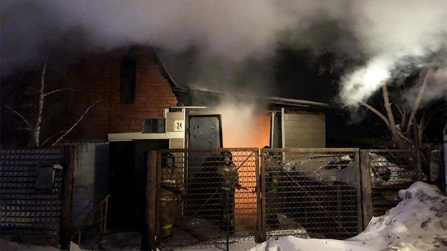 Один ребенок погиб в результате пожара в доме под Челябинском