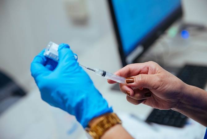 Вакцинация в Украине: AstraZeneca получили 159 человек