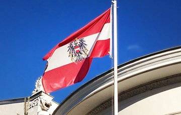 Австрия предложит ЕС ввести «зеленые COVID-паспорта»