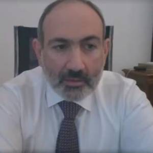 Премьер Армении уволил главу Генштаба