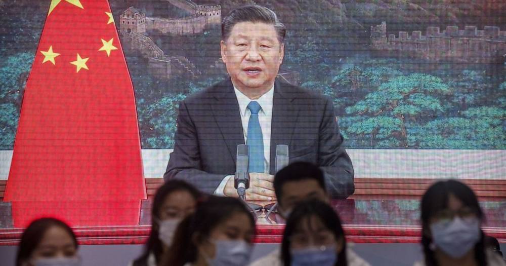 Си Цзиньпин объявил о полном преодолении бедности в Китае