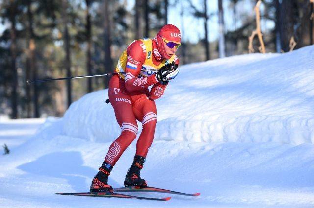 Лыжник Большунов в спринте на чемпионате мира занял четвертое место