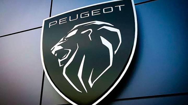 Компания Peugeot обновила льва