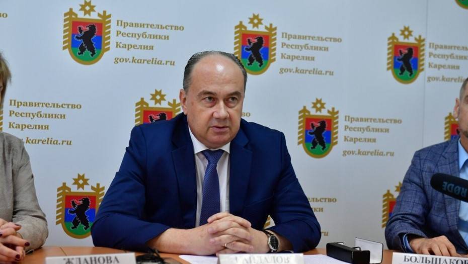 Экс-министр транспорта Карелии предстанет перед судом по делу о взятке