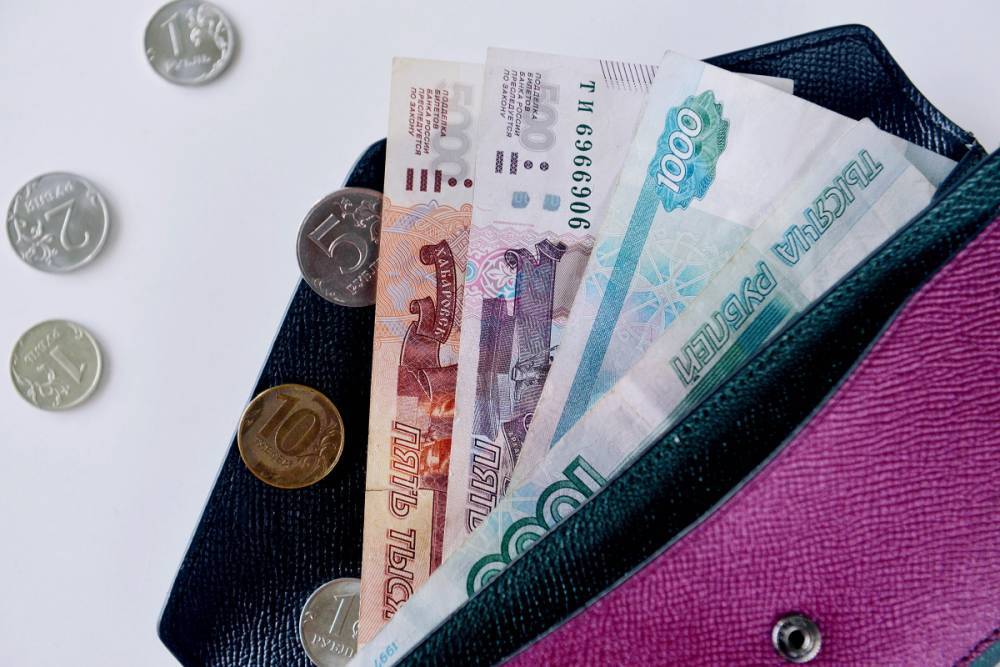 За год в России выявили тысячи фальшивых купюр на сумму 180 млн рублей