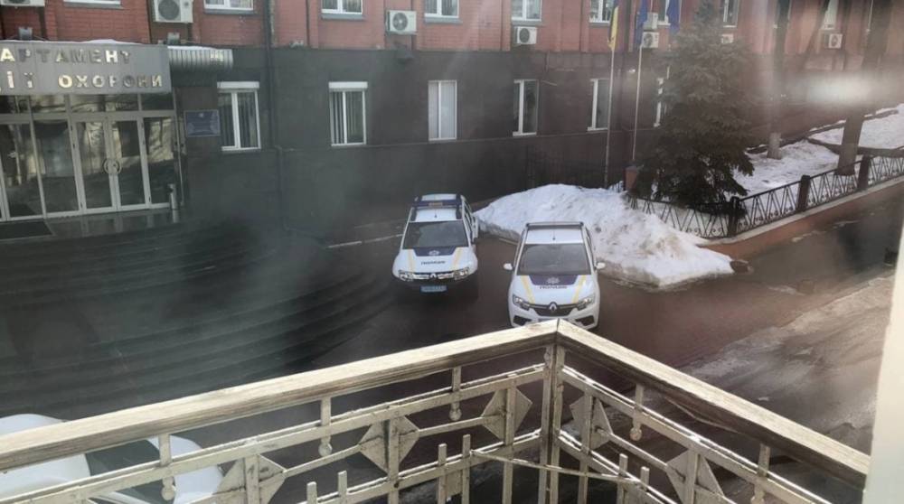 К соорганизаторам акции в поддержку Стерненко нагрянула полиция