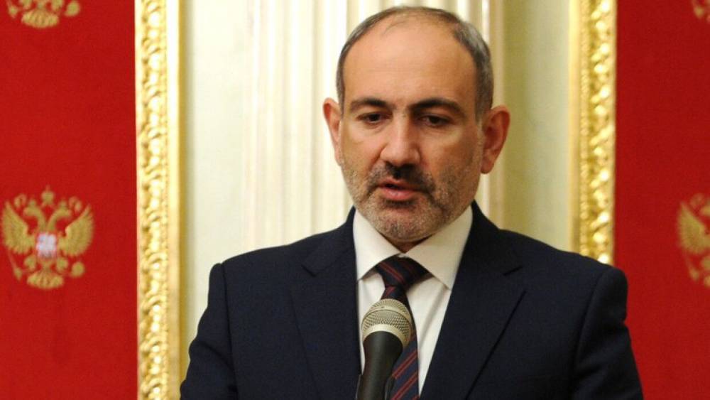 Пашинян не отправлял в отставку министра обороны Армении