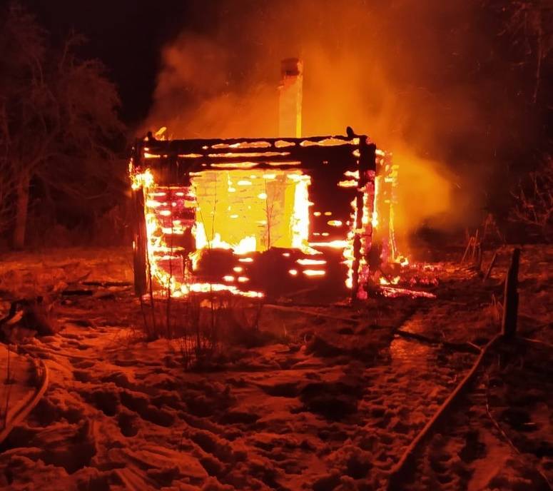Вчера вечером в Смоленской области в пожаре погибла женщина