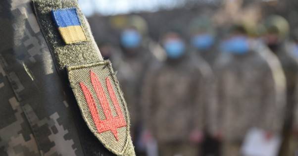 Война на Донбассе: еще один боец ВСУ подорвался на мине