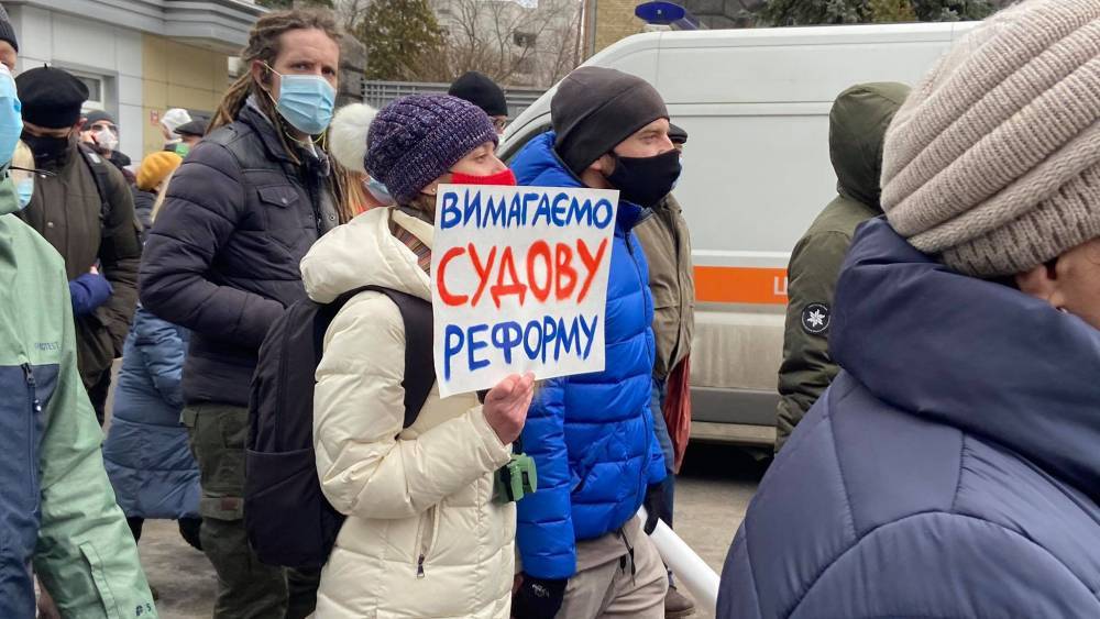 Акции в поддержку Стерненко: активисты дали Зеленскому время до 9 марта