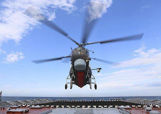 Экипажи вертолетов Ка-27 Балтийского флота провели противолодочные учения