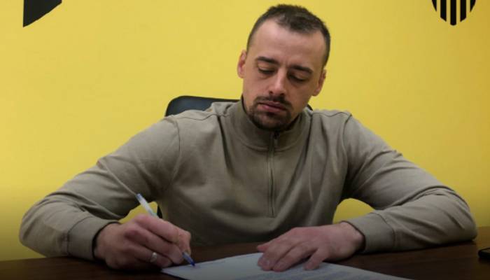 Буковина назначила тренером 32-летнего Коваленко