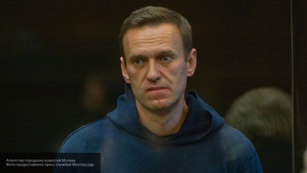 Навальный сможет освоить профессию швеи во владимирской колонии