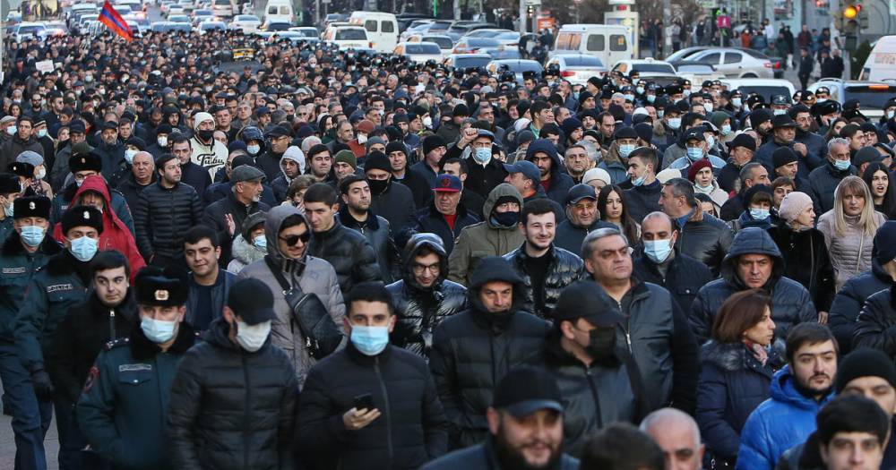 К новой волне протестов в Армении привела всего одна фраза Пашиняна