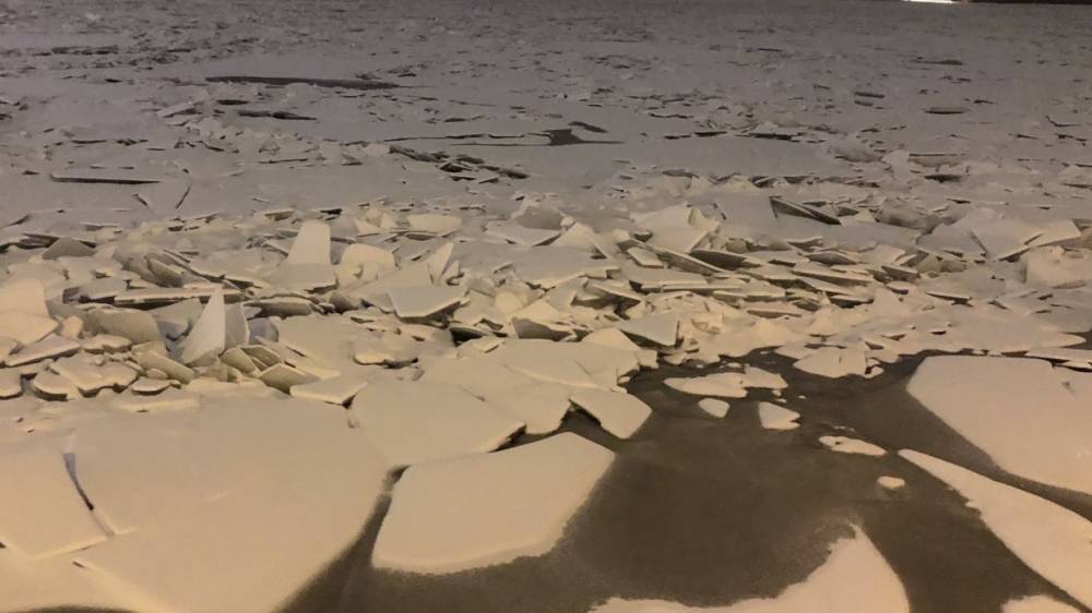 Семилетний мальчик провалился под лед и утонул в Нижегородской области