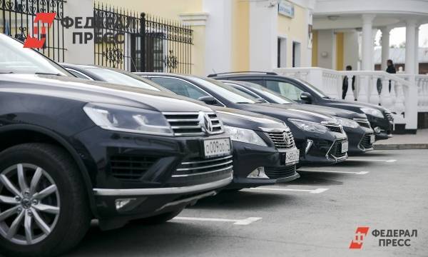 Свердловское правительство закупит 15 новых автомобилей за 39 млн рублей