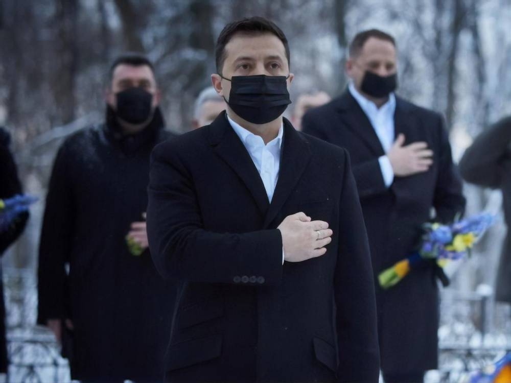 Зеленский и Кличко – лидеры рейтинга доверия украинцев – опрос