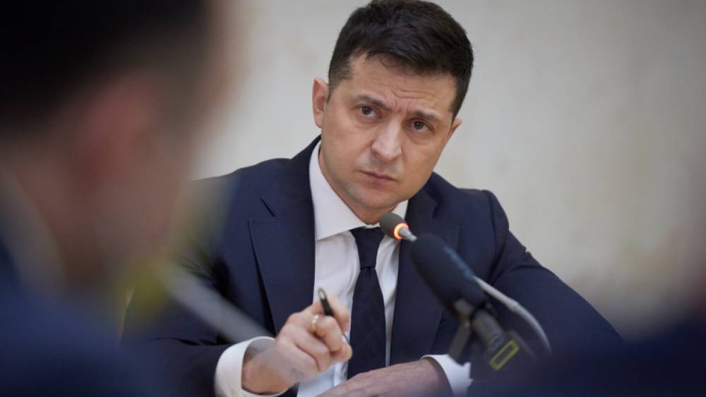 Украинский политик рассказал, чем закончится процедура импичмента Зеленского
