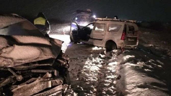 В ДТП в Тосненском районе погиб пассажир автомобиля