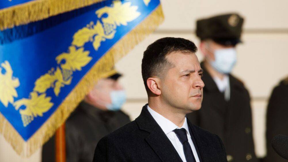 Фомченков уверен, что Зеленский умышленно отделяет Донбасс от Украины