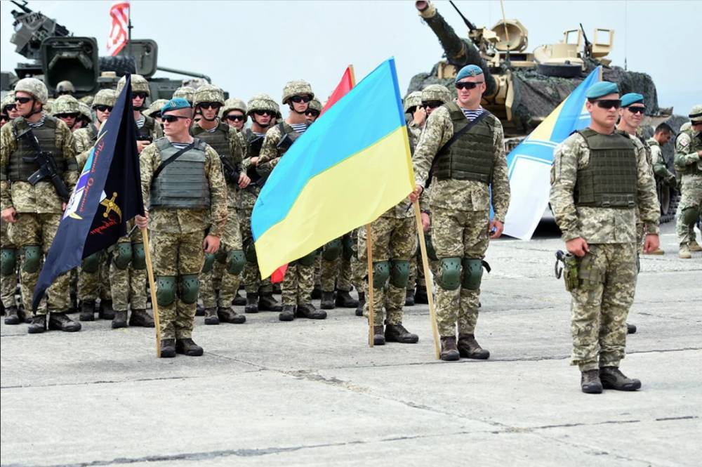Для членства в НАТО Киеву необходимо пройти два промежуточных этапа — Глава МИД Украины