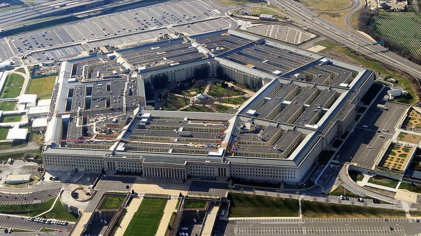 «Создавать полновесный образ врага»: почему в Пентагоне назвали Россию угрозой для США «на многих фронтах»