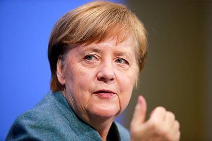 Немецкий политолог рассказал о борьбе Меркель за «Северный поток-2»