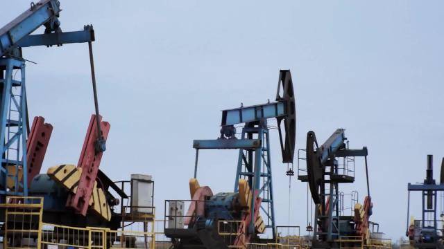 Цена нефти Brent поднялась выше $58 за баррель