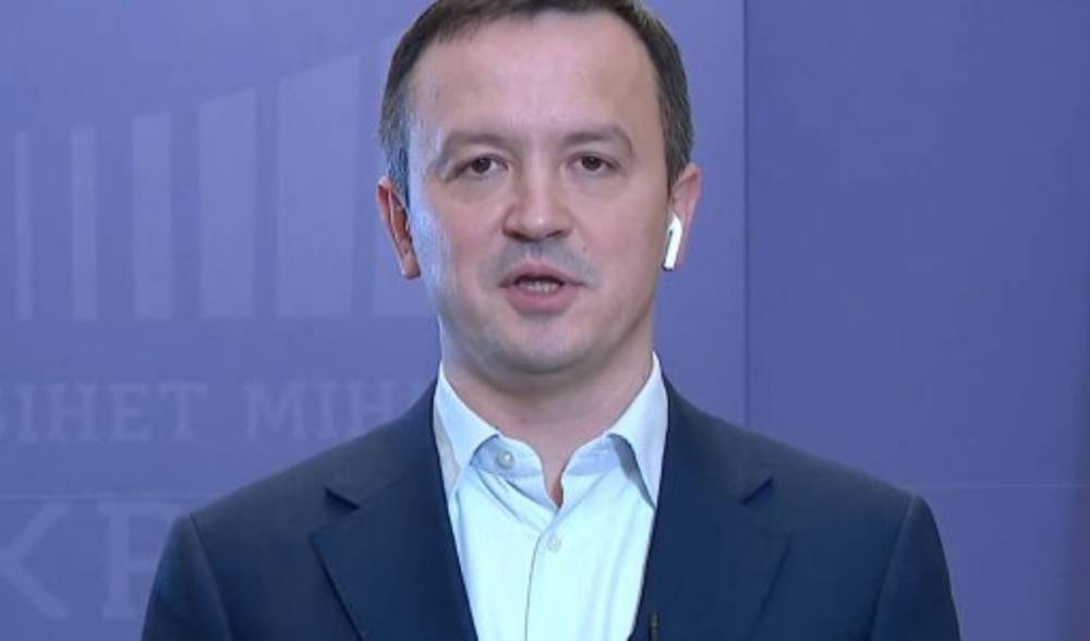 Петрашко попросят на выход из Кабмина, поскольку экономическая ситуация в стране только ухудшается - политолог