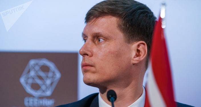 Немиро: Россия в любой момент может разорить задуманный в Латвии СПГ-терминал
