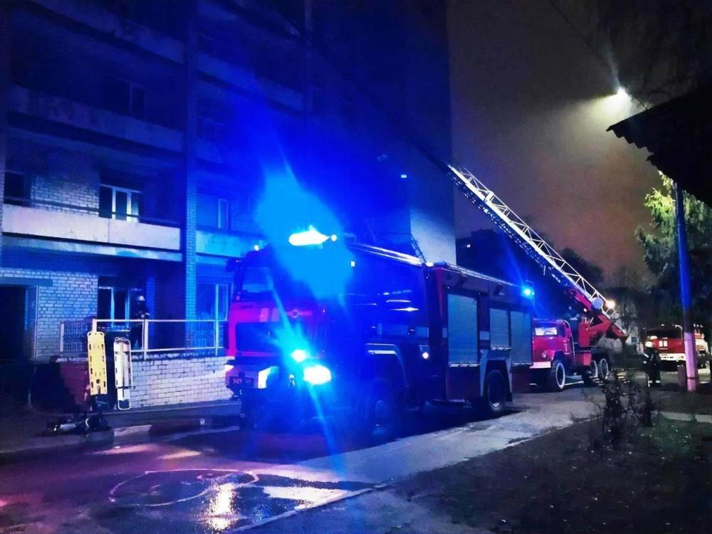 Возможной причиной пожара в инфекционной больнице Запорожья рассматривается взрыв аппарата ИВЛ