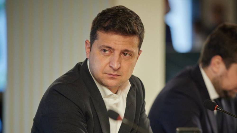 Юрист Лукаш: Зеленский показал слабость санкциями против украинских телеканалов