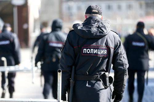 В России могут ввести штрафы за незаконное ношение формы на митингах