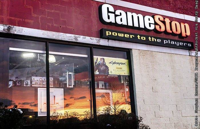 Robinhood отменила ограничения торговли акциями GameStop и AMC