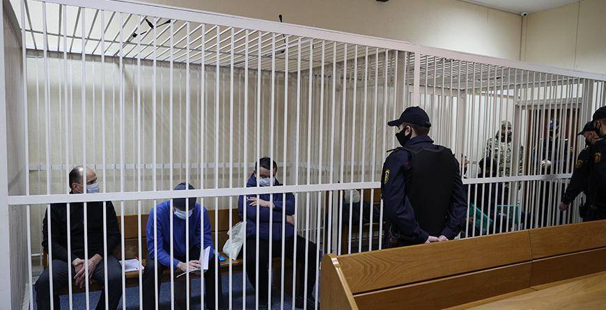 В Минске проходит предварительное судебное заседание по делу топ-менеджеров Белгазпромбанка