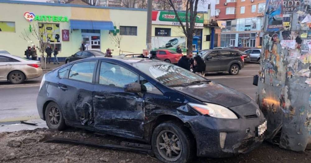 Сел за руль нетрезвый и не имея прав: в Одессе задержали водителя, который устроил ДТП и сбил детей (видео)