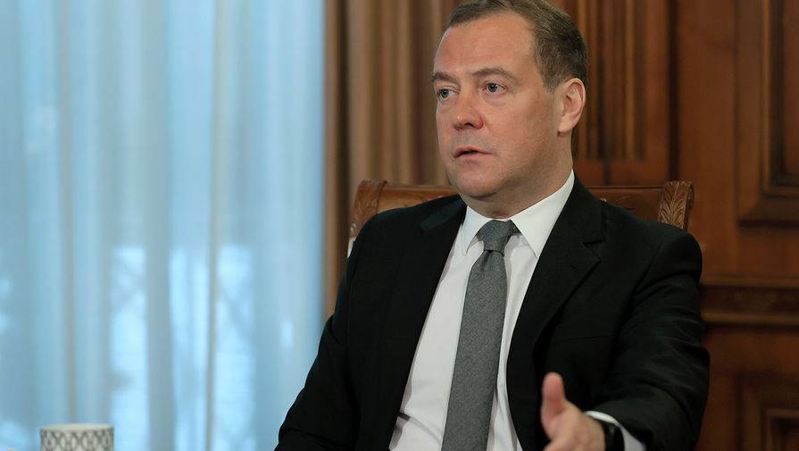 Медведев поддержал усилия Медведчука по недопущению цензуры против телеканалов