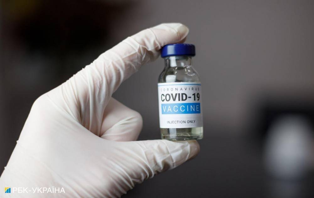 Румыния получает первую партию вакцины AstraZeneca. Ее вскоре должны доставить в Украину