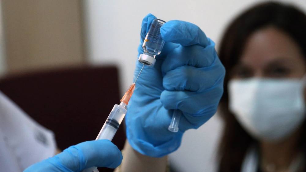 ВОЗ развеяла мифы о бесплодии после вакцинации от коронавируса