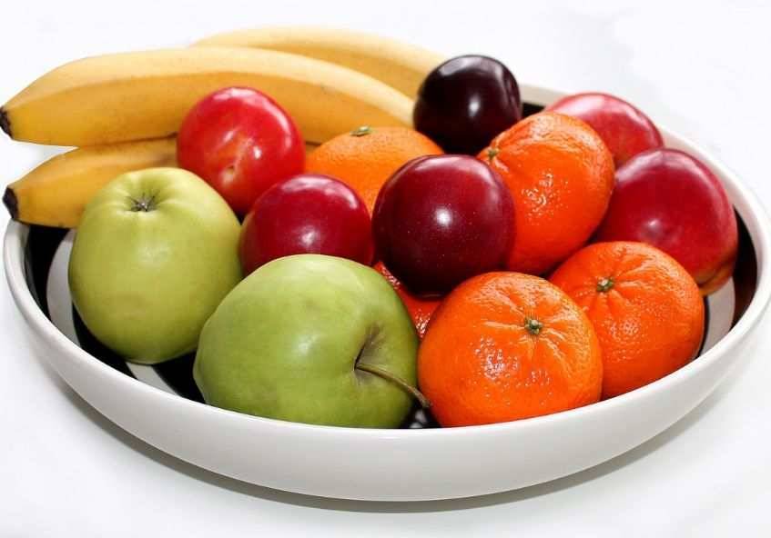 Нутрициолог Алена Степанова рассказала, кому лучше отказаться от фруктов