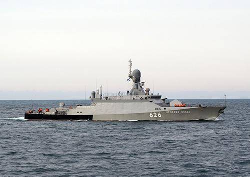 Боевые корабли Черноморского флота отработали ракетный удар по морским целям вероятного противника