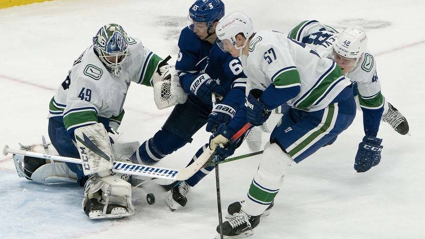 Ассист Михеева помог «Торонто» нанести поражение «Ванкуверу» в НХЛ