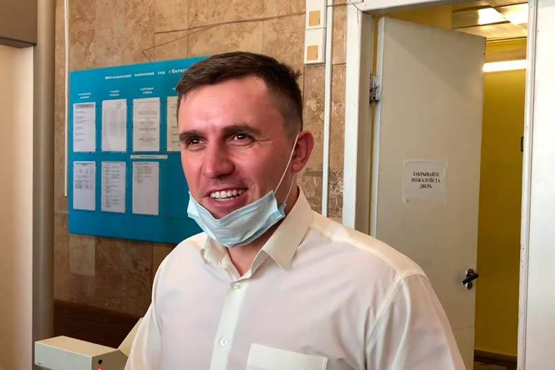 Бондаренко дал интервью Семину, где рассказал о перипетиях своего задержания за участие в митинге 31 января