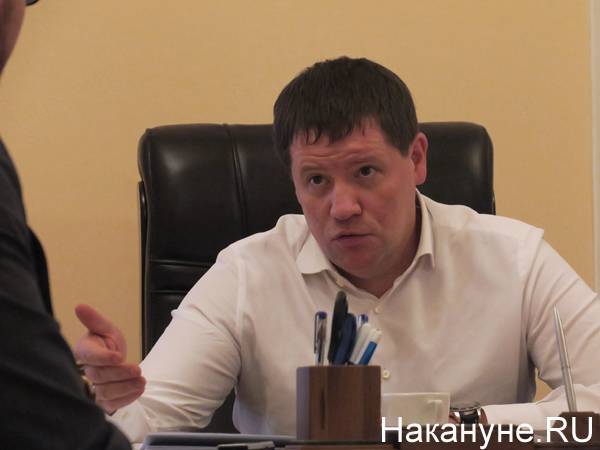 Вице – губернатор Среднего Урала обвинил навальновцев в избиениях полиции