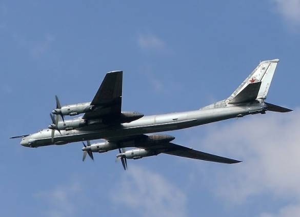 «Могут сжечь дотла западный мир»: Болгары расхвалили российские бомбардировщики Ту-95