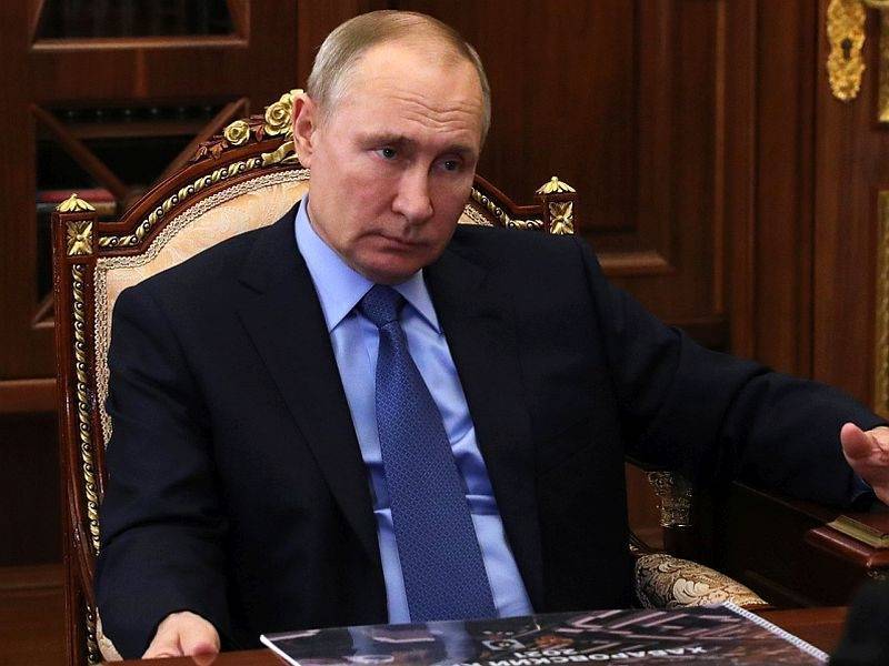 "Послание королевы" или новая стратегия? Каких слов и идей ждут от Путина
