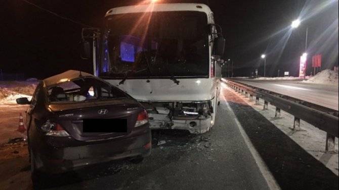 В ДТП с автобусом на трассе Тюмень – Ханты-Мансийск погиб человек