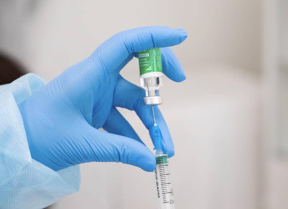 Многим одесским медикам после COVID-прививки стало хуже