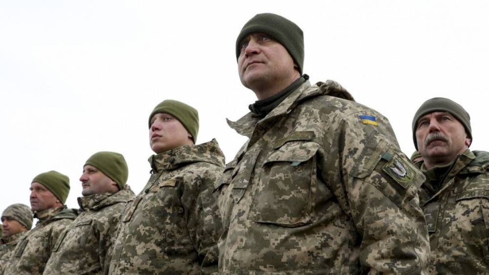 Солдат ВСУ готовят к городским боям для операции в Донбассе