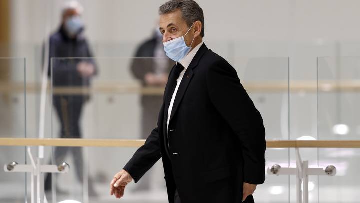 Саркози стал первым экс-президентом Франции, получившим реальный срок